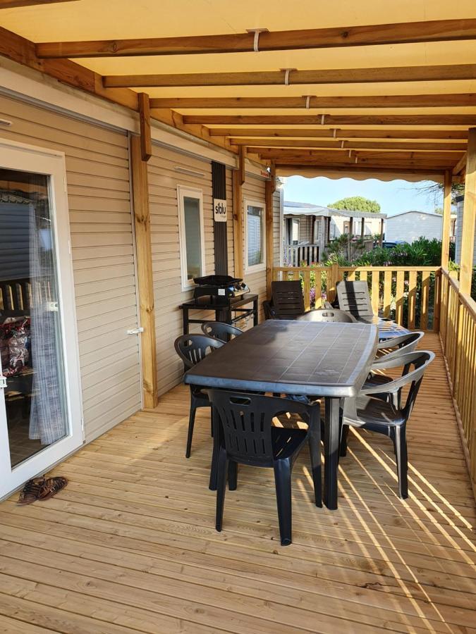 Mobilhome Camping Le Bosc Saint-Cyprien  Dış mekan fotoğraf
